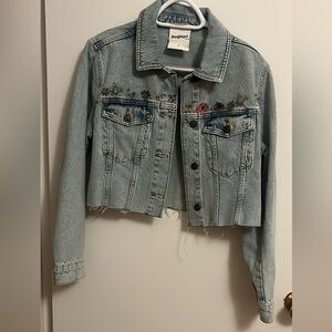 Desigual women’s cropped floral jean jacket size large